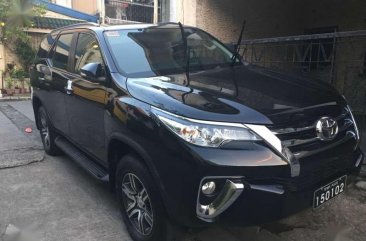 2016 TOYOTA  Fortuner 24 G 4x2 Automatic Black