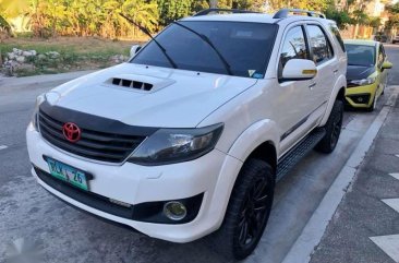 2012 TOYOTA Fortuner 3.0V FOR SALE