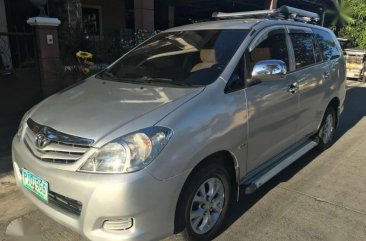 FOR SALE: Toyota Innova E - 2011 A/T