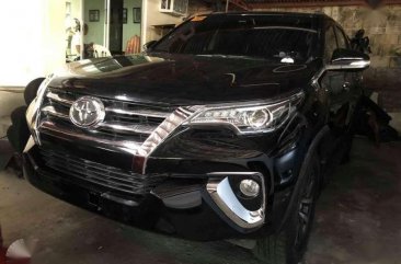 2017 Toyota Fortuner 2.4G 4x2 automatic black