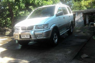 Isuzu Crosswind 2003 White SUV For Sale 