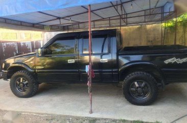 2003 Isuzu Fuego Sport 4x4 FOR SALE 