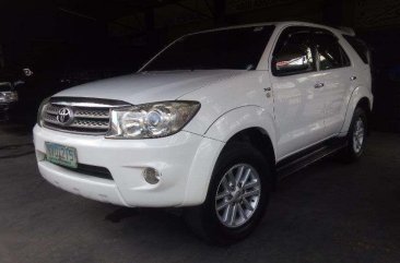 Toyota Fortuner G 2010 MATIC DIESEL For Sale 