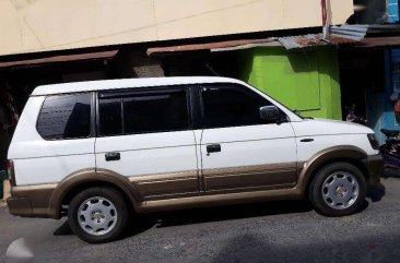 2000 Mitsubishi Adventure FOR SALE