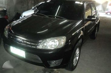 FOR SALE Ford Escape matic 2010 mdl