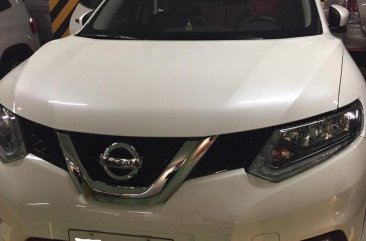 Almost brand new Nissan X-Trail Gasoline 2015 