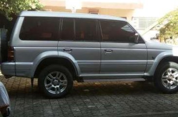 FOR Sale MITSUBISHI Pajero 2.8 automatic 4x4 350k Rush very neg