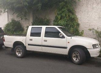 Isuzu Fuego 2000 MT for sale