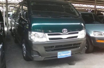 Well-kept Toyota Hiace 2013 for sale