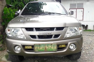 ISUZU CROSSWIND XUVI 2006 FOR SALE