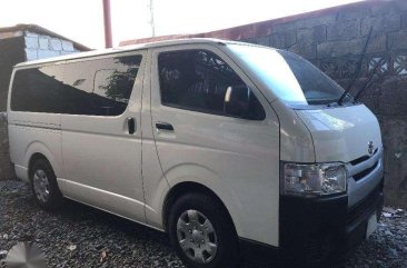 2017 Toyota Hiace 3.0 Commuter Manual White Model FOR SALE