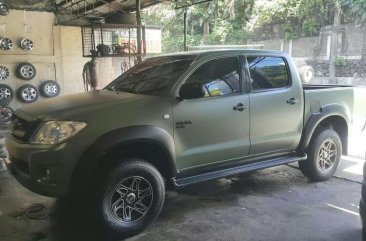Toyota Hilux G 2011 diesel FOR SALE
