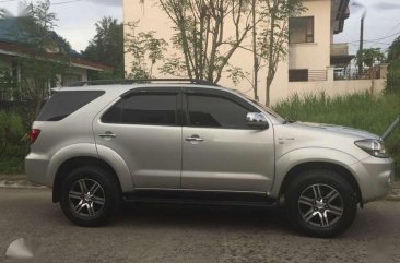 2008 TOYOTA Fortuner Gas Automatic FOR SALE