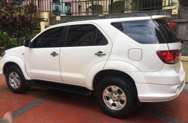 LIKE NEW Toyota Fortuner FOR SALE