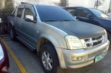 isuzu dmax 2005 3.0top of the line 4x2 for sale 