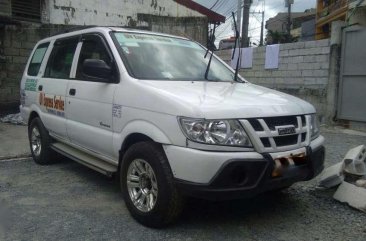 Isuzu Crosswind 2012 XT UV Express For Sale 