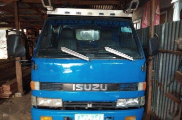 FOR SALE Isuzu Elf fb body 2005