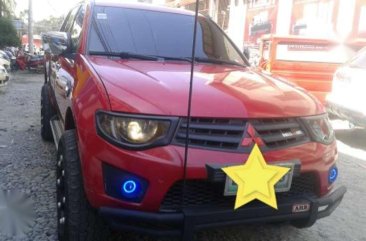 Mitsubishi Strada 2012 for sale