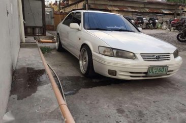 Toyota Camry 1997 AT White Sedan For Sale 