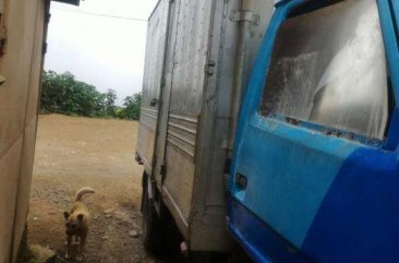 Closed van Isuzu Elf FOR SALE