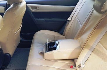 Toyota Corolla Altis 2015 FOR SALE