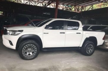 2016 Toyota Hilux Automatic White
