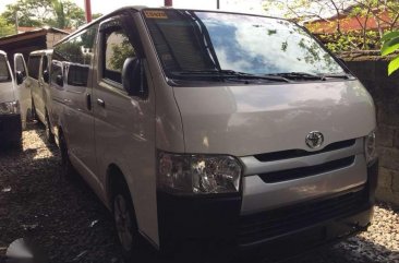 2017 TOYOTA Hiace Commuter 30 Manual White FOR SALE