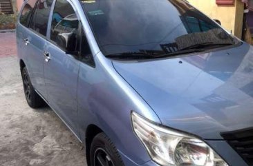Toyota Innova E 2012 FOR SALE