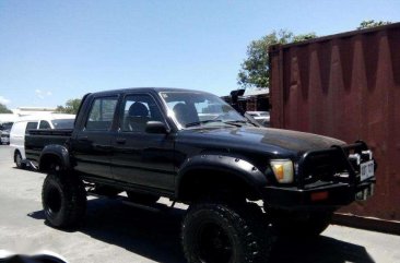 Toyota Hilux LN106 4X4 2000 FOR SALE