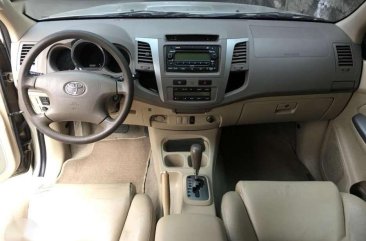 2009 Toyota FORTUNER G Diesel AT For Sale 