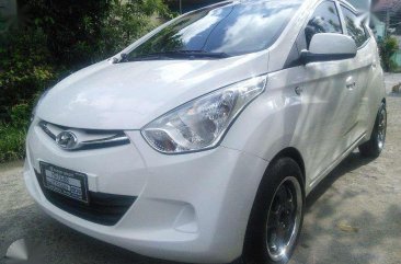 Hyundai Eon 2017 Manual White HB For Sale 