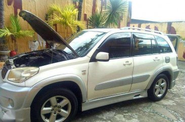 2003 Toyota Rav4 AT 4wd FOR SALE 