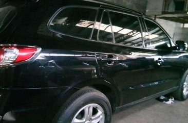 Hyundai Santa Fe 2012 Black For Sale 