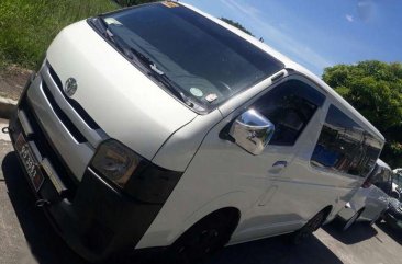 2017 Toyota HiAce Commuter 3.0 Manual