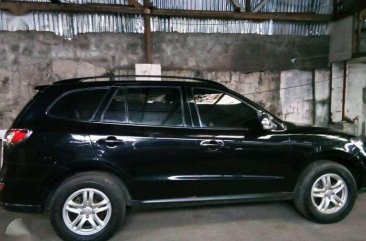 Hyundai Santa Fe 2012 Black For Sale 