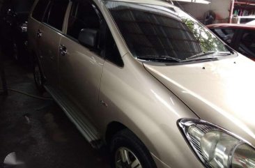 2008 Toyota Innova 2.5E manual diesel BEIGE