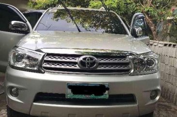 2011 Toyota Fortuner 2.5G FOR SALE 