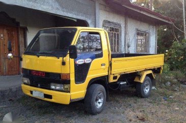 Isuzu Elf Truck Dropside Singkit For Sale 