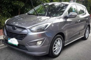 2012 Hyundai Tucson 4x4 AT DRL 2010 2011 2013 fortuner crv montero