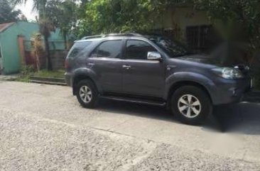 Toyota Fortuner 2009 Gray SUV For Sale 