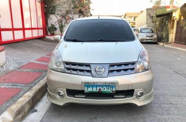 2010 NISSAN Grand Livina like avanza innova hilux xtrail not 2009 2011 2012