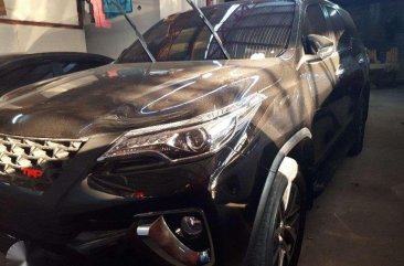 Toyota Fortuner V 2017 4x2 FOR SALE 