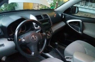 Well-kept Toyota Rav4 2007 AT 4x2 for sale