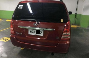 Toyota Innova G 2005 model Red SUV For Sale 