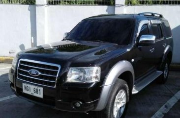 Well-maintained Ford Everest 2009 for sale