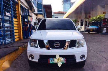 Nissan Navara 2011 Top of the Line LE AT For Sale 