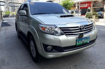 2014 Toyota Fortuner V vnt FOR SALE 