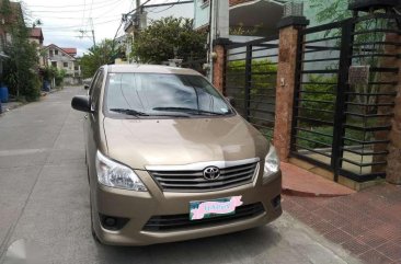 2013 Toyota Innova E Automatic for sale 