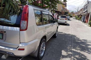 Nissan X-trail 2004 Automatic Silver For Sale 