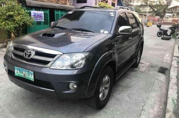 Toyota Fortuner V 2008 for sale 